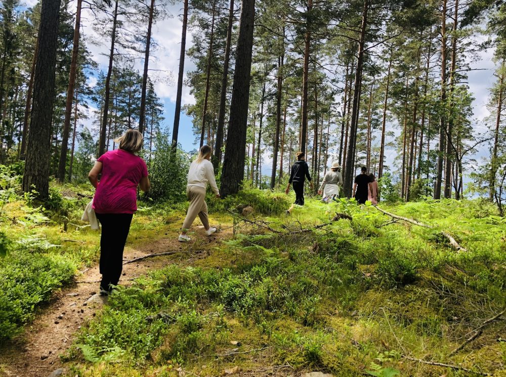 05CAEE51-11A7-46B0-A1BA-D74A499BE310