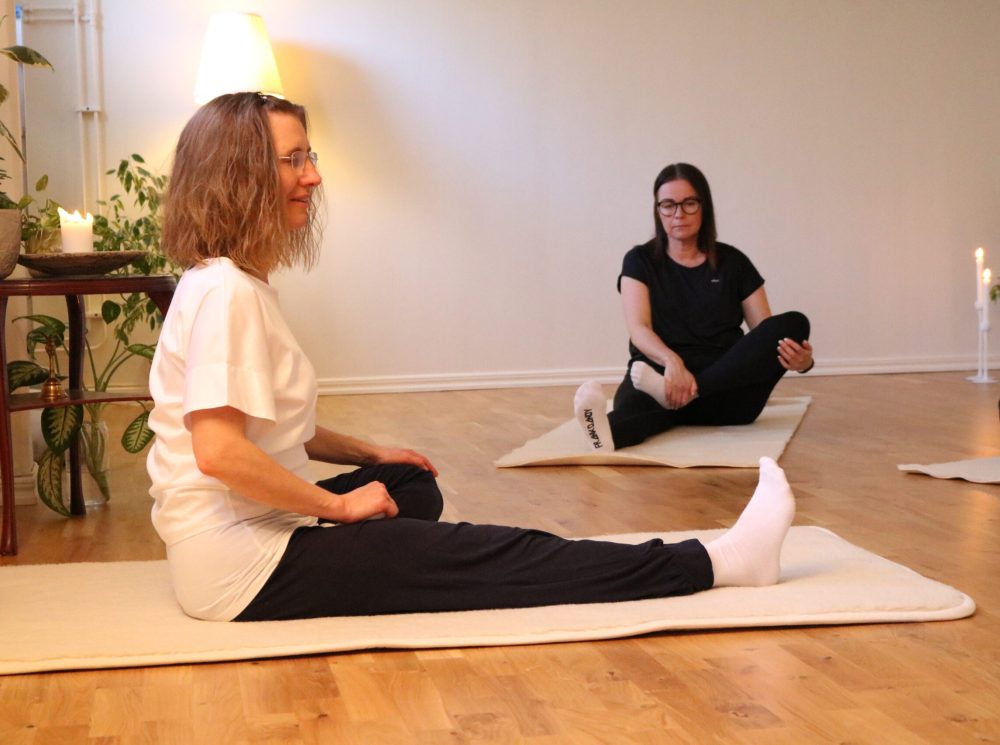 Yoga-mindfulness Pia Karlsson